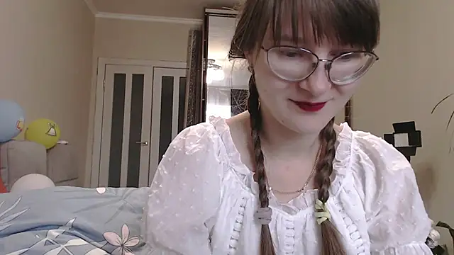 KiraGoldens online show from September 23, 5:58 am