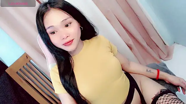 amomentoflust69 online show from May 10, 12:09 pm