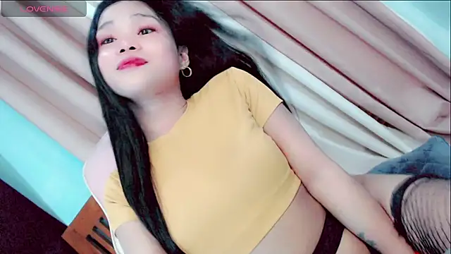 amomentoflust69 online show from May 9, 11:57 am