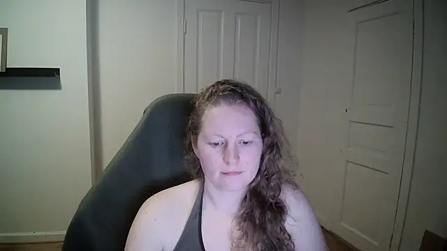 Snapshot of Girlnina-1995 chatting on March 3, 3:43 pm Girlnina-1995 online show from March 3, 3:43 pm