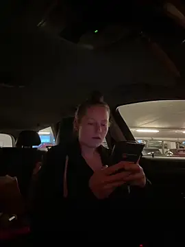 Girlnina-1995 online show from December 17, 2:11 pm