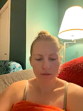 Girlnina-1995 online show from October 24, 7:18 am