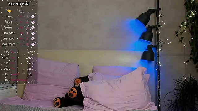  ice ba by online show from December 1, 6:57 pm