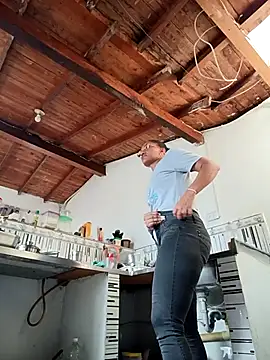 Bigassmommy x online show from November 12, 4:33 pm