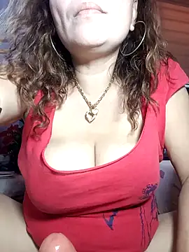 hotbabes163 online show from May 5, 5:10 am