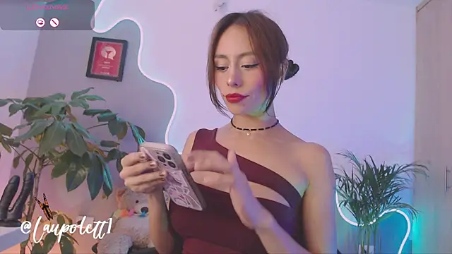 Snapshot of LauPolett chatting on January 29, 11:25 pm LauPolett online show from January 29, 11:25 pm