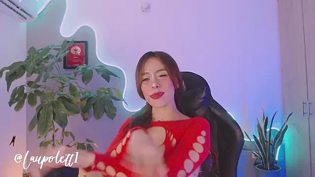 LauPolett online show from February 14, 11:27 pm