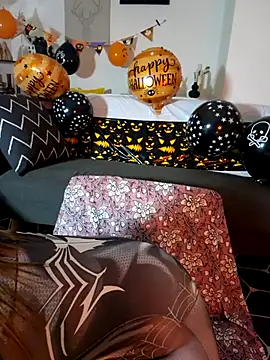 AryaSummersReal online show from October 29, 7:57 pm