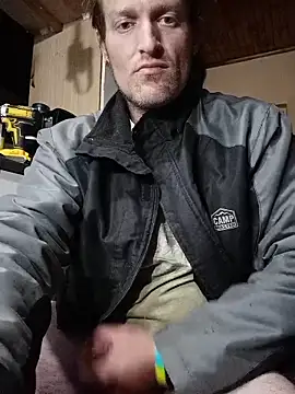 Snapshot of the-billy-blue chatting on June 6, 11:54 pm the-billy-blue online show from June 6, 11:54 pm
