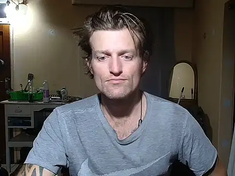 Snapshot of the-billy-blue chatting on July 7, 1:08 am the-billy-blue online show from July 7, 1:08 am
