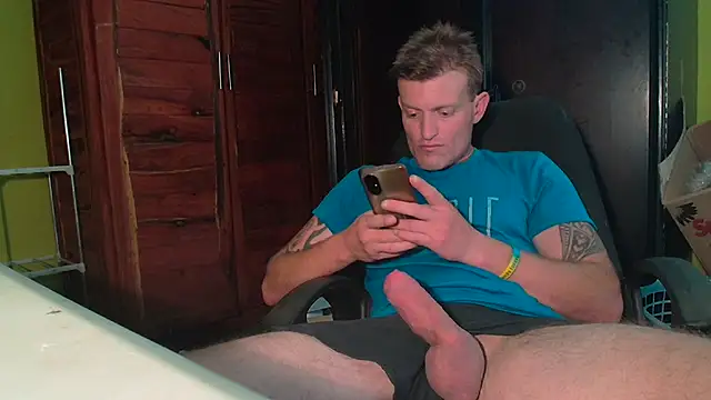 the-billy-blue online show from December 19, 9:00 am