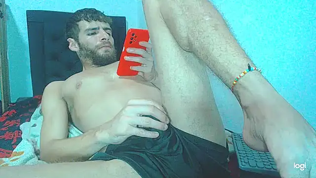 Snapshot of maihton_xx chatting on February 21, 9:45 am maihton xx online show from February 21, 9:45 am