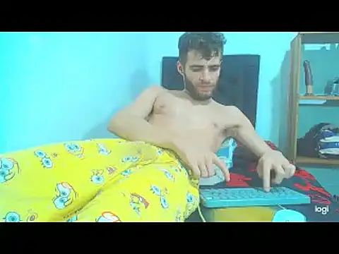 Snapshot of maihton_xx chatting on February 4, 8:56 am maihton xx online show from February 4, 8:56 am