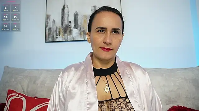 zairamiller online show from February 15, 2:11 pm