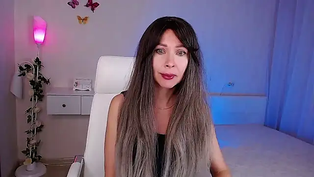 Snapshot of wendifoste chatting on November 20, 6:08 pm wendifoste online show from November 20, 6:08 pm