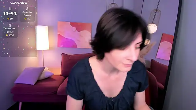 Snapshot of LorenDaze chatting on July 1, 2:06 pm LorenDaze online show from July 1, 2:06 pm