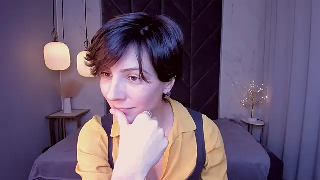 Snapshot of LorenDaze chatting on October 29, 2:05 pm LorenDaze online show from October 29, 2:05 pm