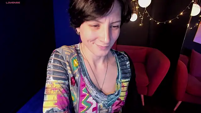 Snapshot of LorenDaze chatting on January 28, 5:03 pm LorenDaze online show from January 28, 5:03 pm