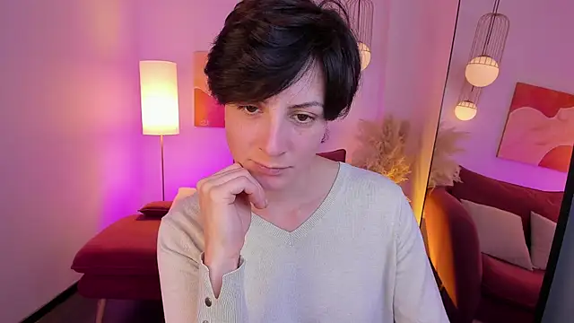 Snapshot of LorenDaze chatting on November 3, 7:13 am LorenDaze online show from November 3, 7:13 am