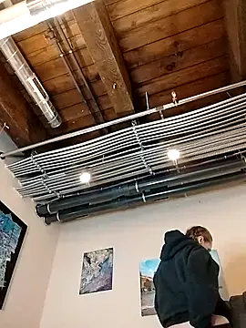 eatmeplease44 online show from March 12, 1:00 am