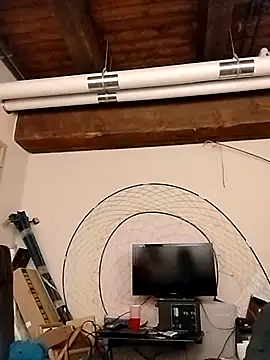 eatmeplease44 online show from December 19, 2:52 pm