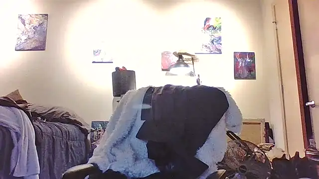 eatmeplease44 online show from December 22, 10:21 pm