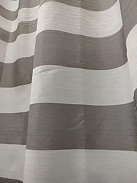 eatmeplease44 online show from March 26, 8:07 pm