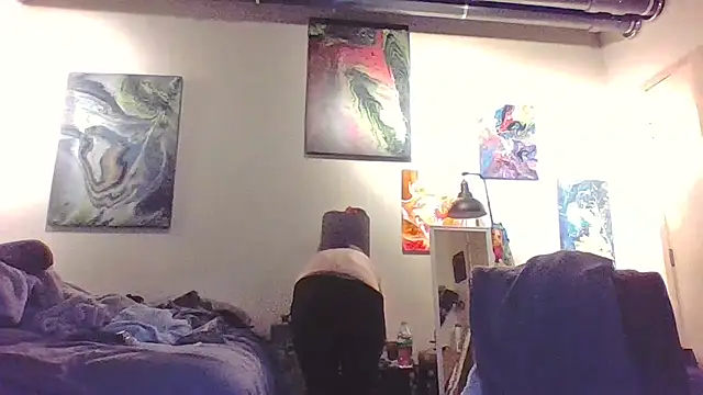 eatmeplease44 online show from November 14, 8:34 pm