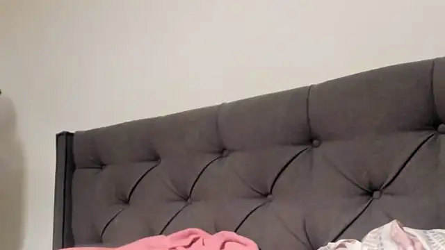 tamarapervert online show from March 10, 11:31 pm