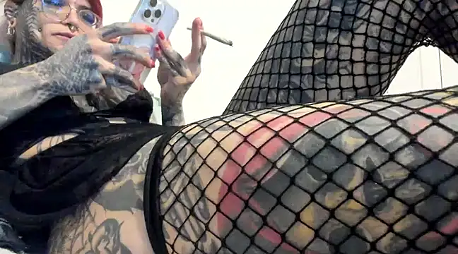 tamarapervert online show from January 20, 9:43 pm