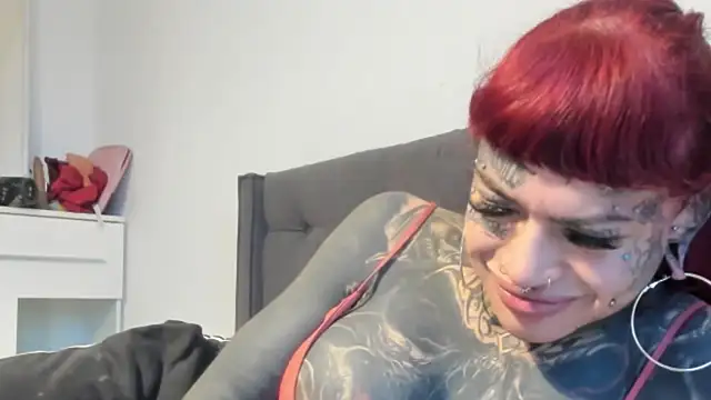 tamarapervert online show from February 7, 3:53 pm