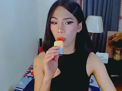 ELLIZABETHFORCUMXX online show from September 26, 10:33 am