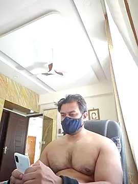 kaizercool1 online show from April 7, 5:09 am