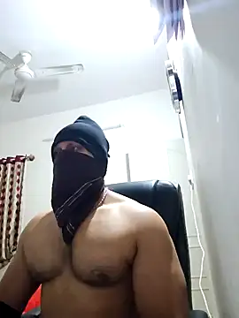 Snapshot of kaizercool1 chatting on January 27, 10:27 am kaizercool1 online show from January 27, 10:27 am
