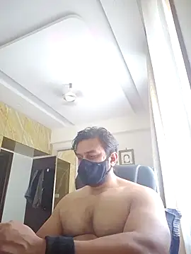 kaizercool1 online show from May 8, 6:17 am