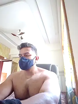 kaizercool1 online show from December 17, 6:18 am