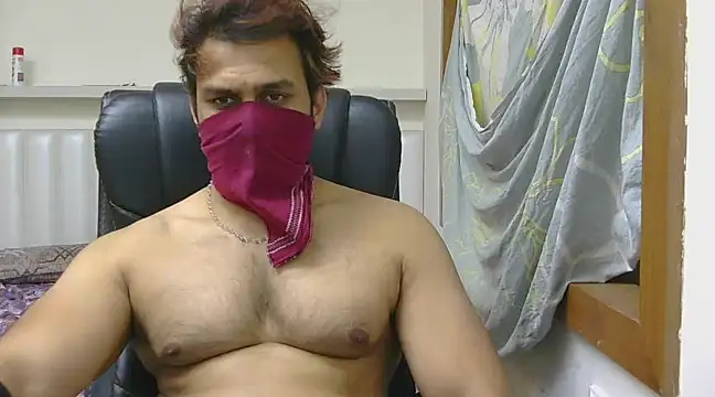Snapshot of kaizercool1 chatting on March 18, 6:17 pm kaizercool1 online show from March 18, 6:17 pm
