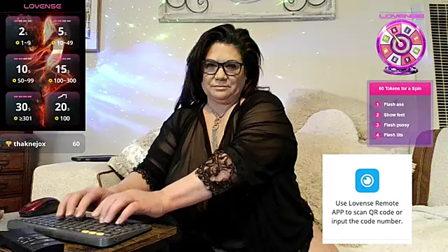 suckmybig titties online show from January 12, 6:59 pm