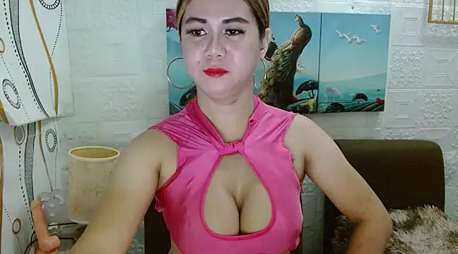 Snapshot of DreamAngelTrans chatting on March 3, 5:20 pm DreamAngelTrans online show from March 3, 5:20 pm