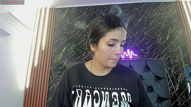 Tamara-evans online show from November 7, 7:51 pm