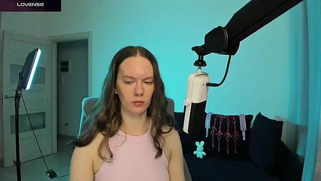 DivineBite online show from March 1, 2:17 pm