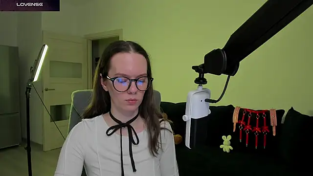 DivineBite online show from February 26, 5:57 pm