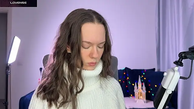 DivineBite online show from January 9, 2:13 pm