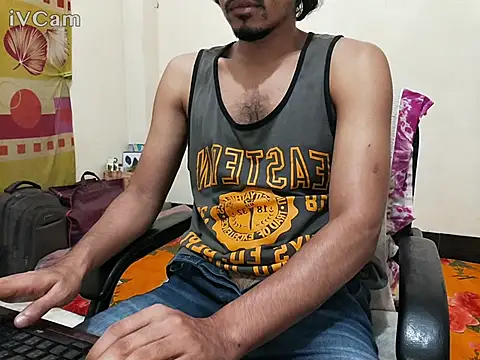 Snapshot of ekzxoss chatting on November 28, 10:54 pm ekzxoss online show from November 28, 10:54 pm