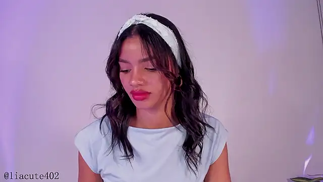 liagirl cute online show from February 23, 4:25 am