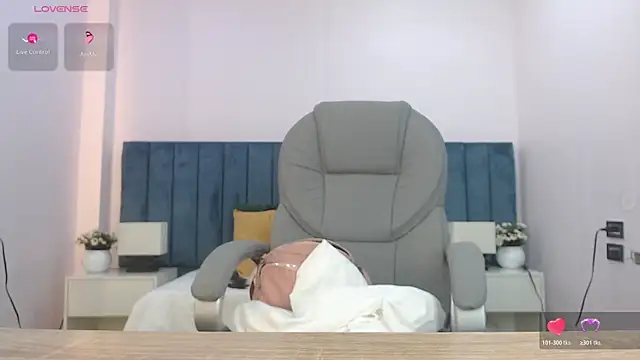 kimara lion online show from November 12, 3:10 am