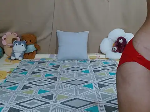 Petite Jeramae99xx online show from September 20, 2:27 am