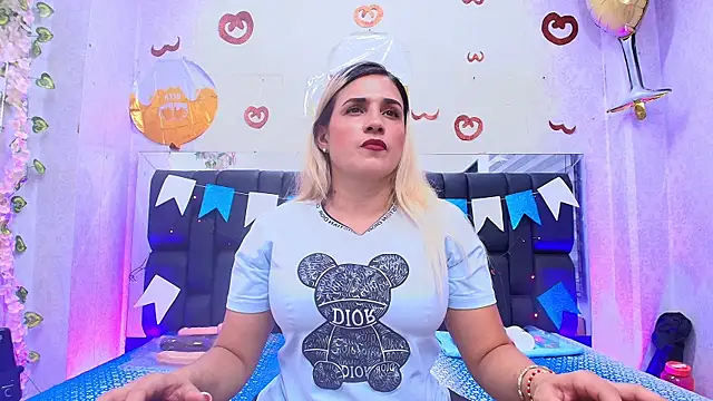  carolina fox online show from September 23, 3:13 am