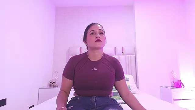  carolina fox online show from October 31, 3:03 am