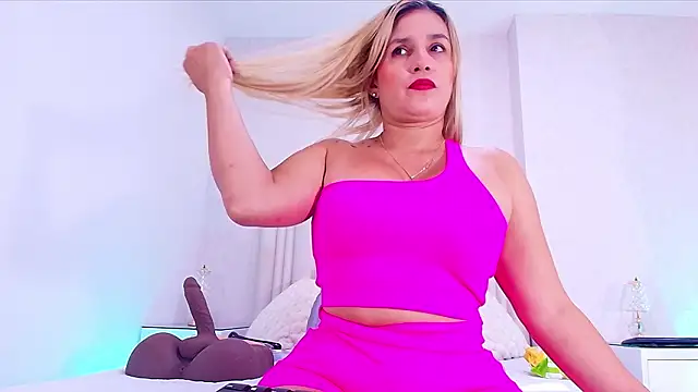  carolina fox online show from February 12, 3:06 am